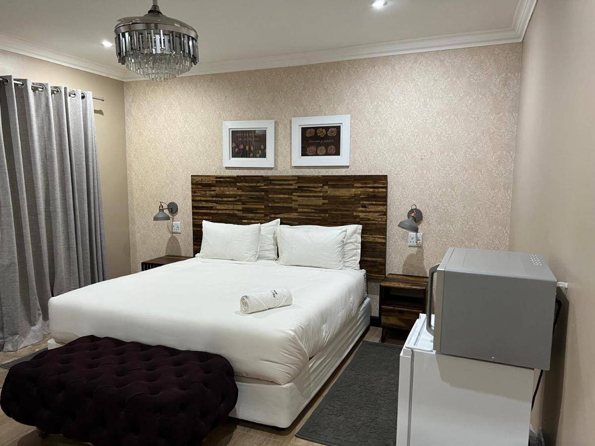 Thabazimbi Country Lodge Экстерьер фото