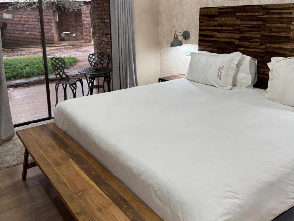 Thabazimbi Country Lodge Экстерьер фото